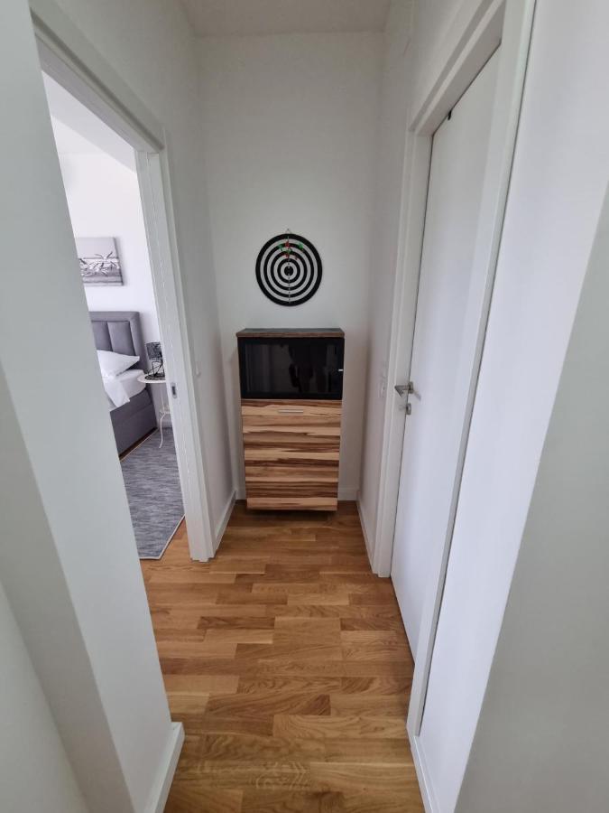 דירות באר Apartman Javi מראה חיצוני תמונה